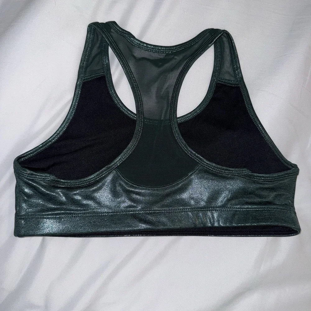 Old Navy Girls XL 14-16 Go-Dry Metallic Green Shimmer Racerback Sports Bra